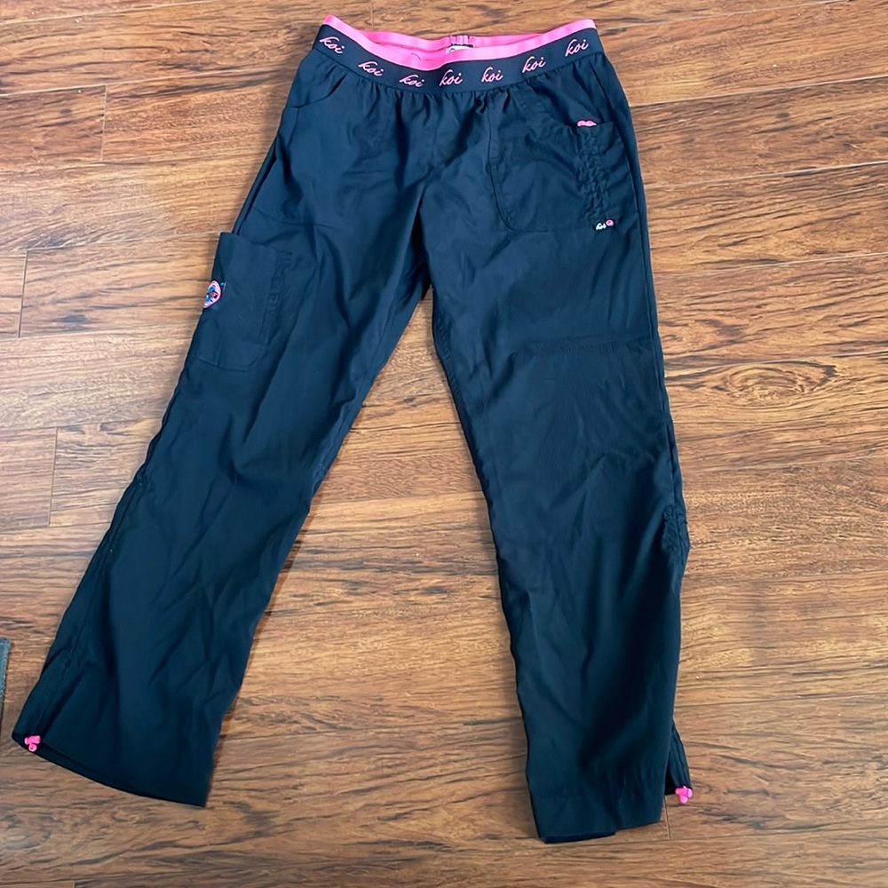 koi lite black scrub pants, size petite Medium. EUC